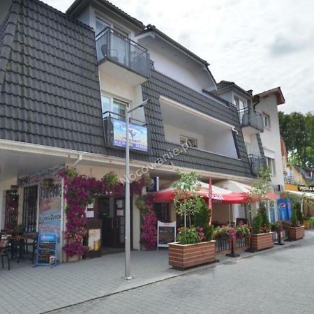 Pod Delfinem Rewal Apartment Luaran gambar