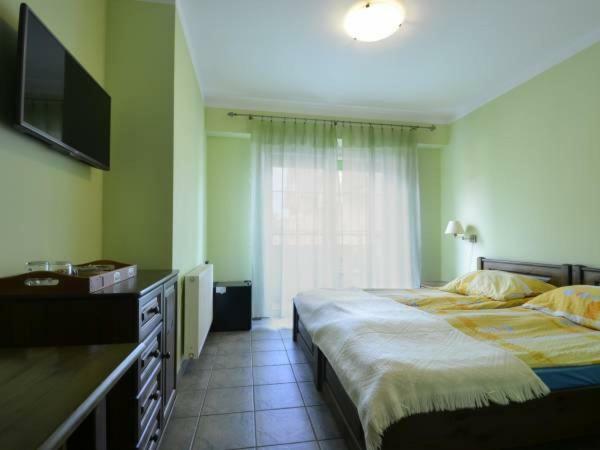 Pod Delfinem Rewal Apartment Luaran gambar